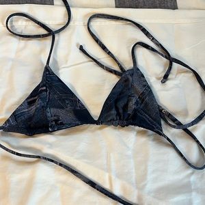 Frankie’s triangle bikini top. “Fonda” Small